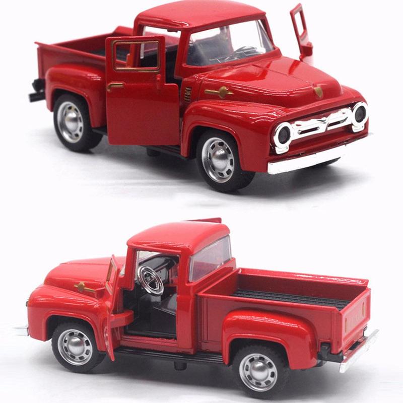 Vintage Collectible Trucks - 1:32 Classical Red Metal Pickup Truck