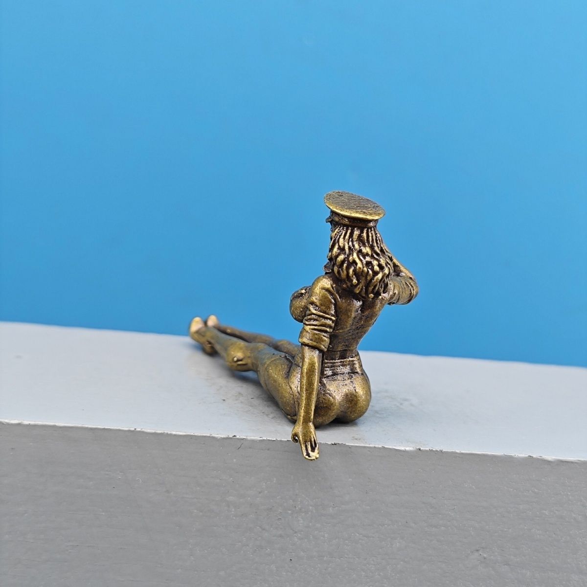 Solid Brass Miniature Girl Fig - Vintage Collectible Cars avis et prix