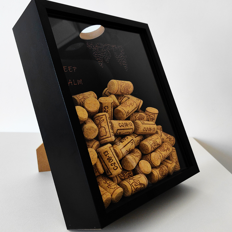 Red Wine Cork Display Frame Wo - Vintage Collectible Bottles avis et prix