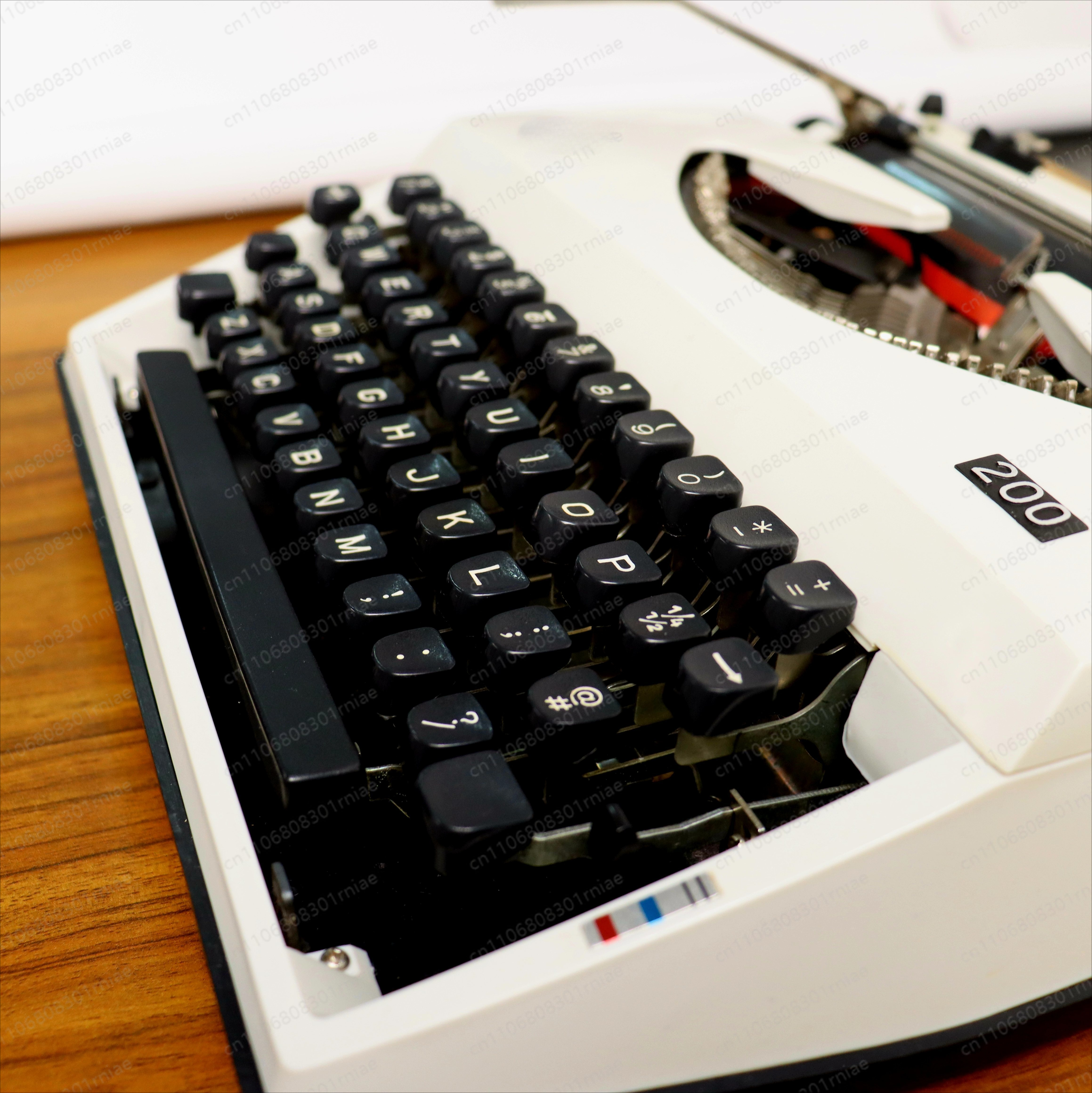 Vintage typewriter English mac - Vintage Things Collection avis et prix