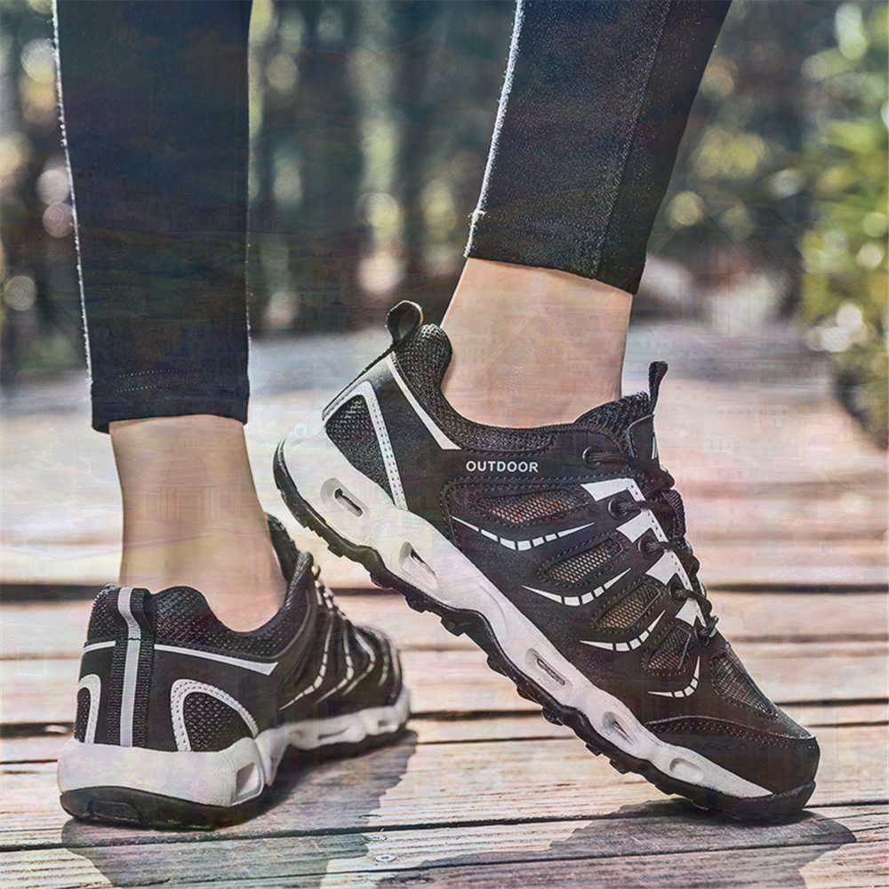 Sumer Round Tip Silver Sneaker - Vintage Items Collection avis et prix